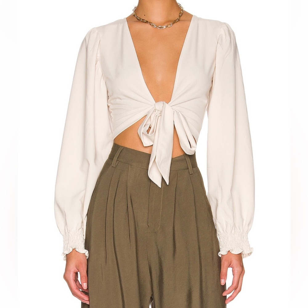 Superdown Victoria Top, Size Medium - image 1